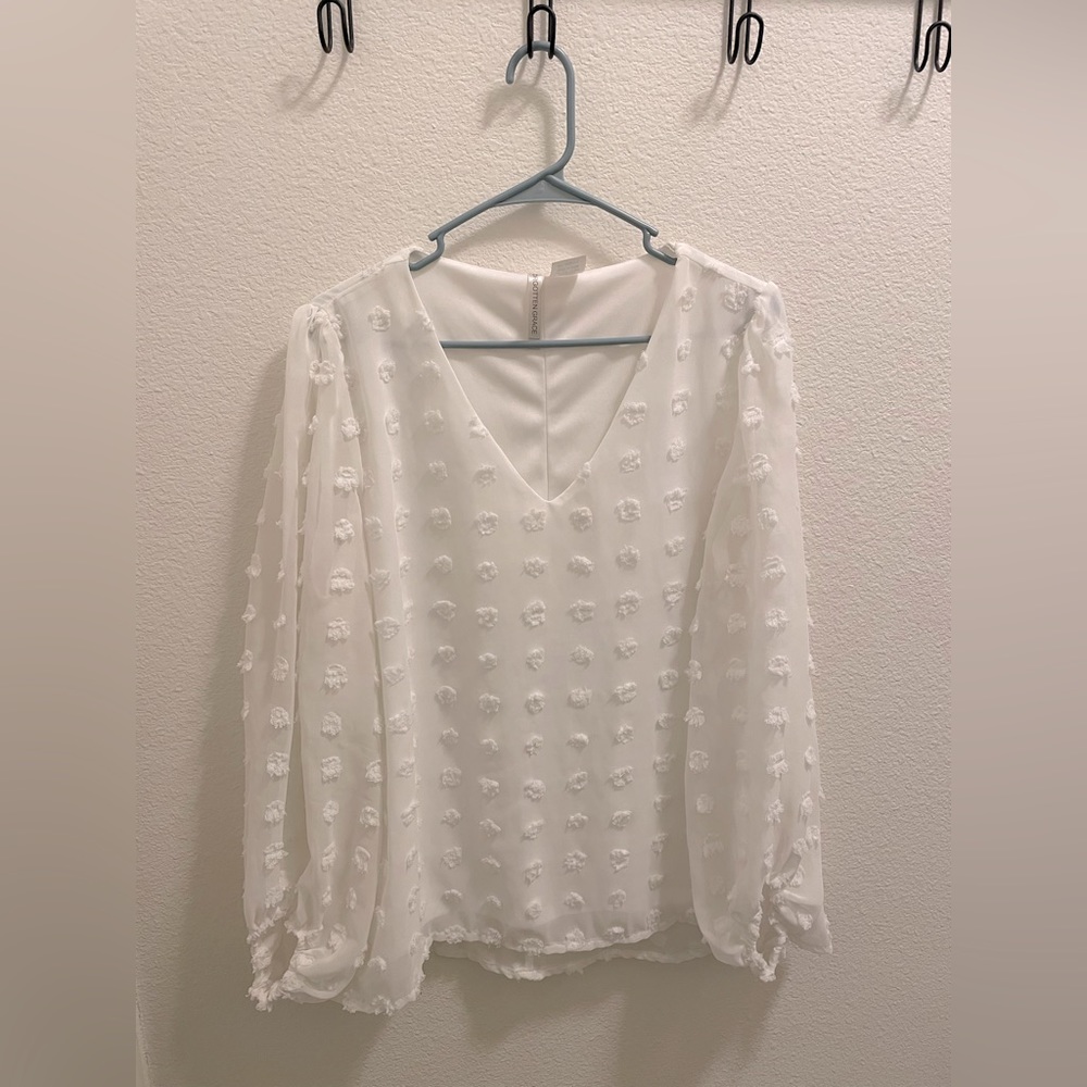 White Blouse Women’s Medium